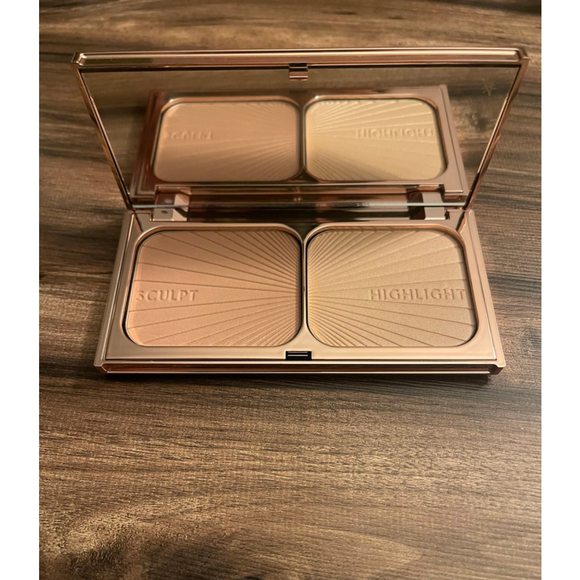 Women's Charlotte Tilbury Filmstar Bronze & Glow Highlighter - Light Medium